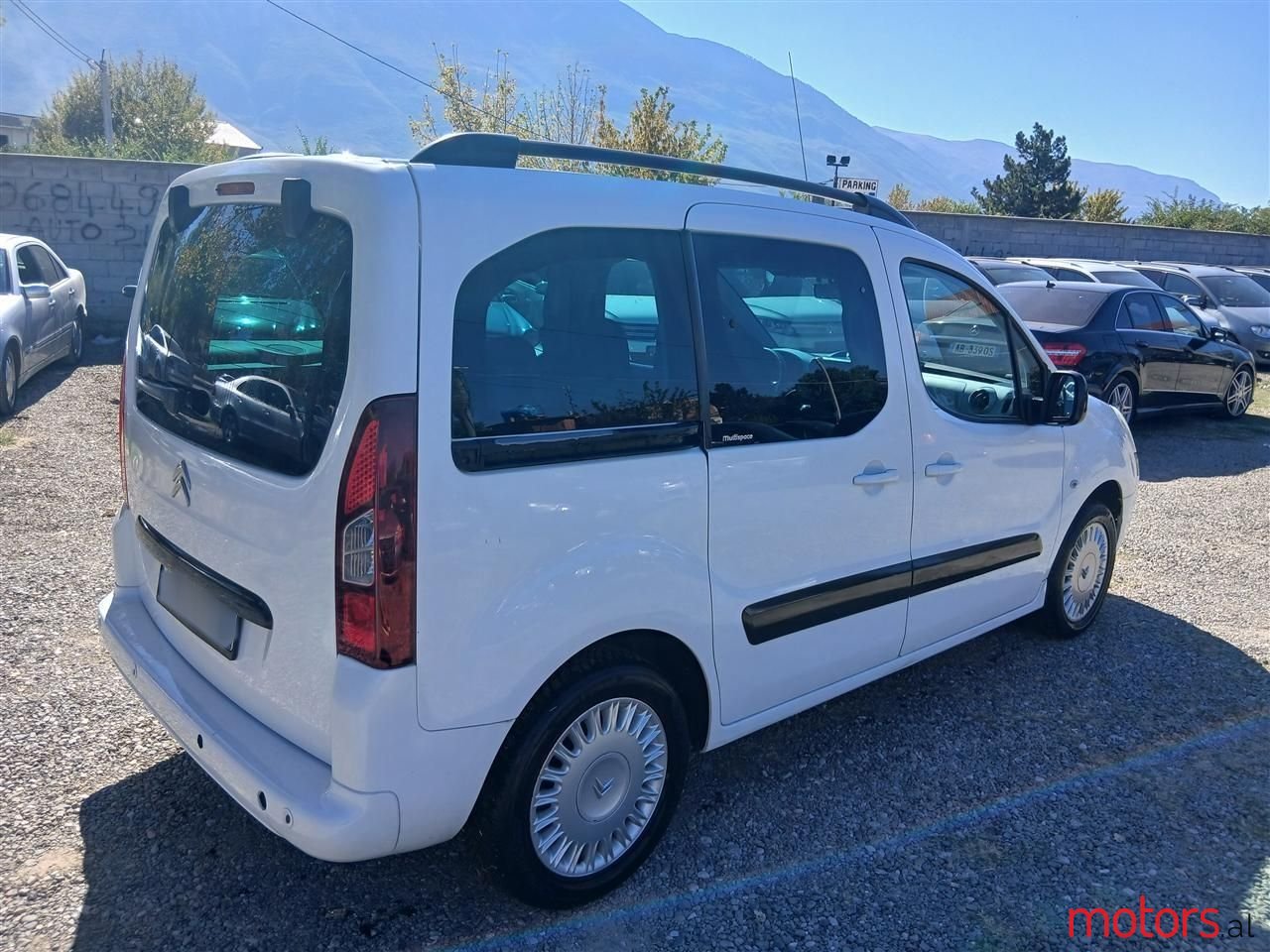 2012' Citroen Berlingo photo #6