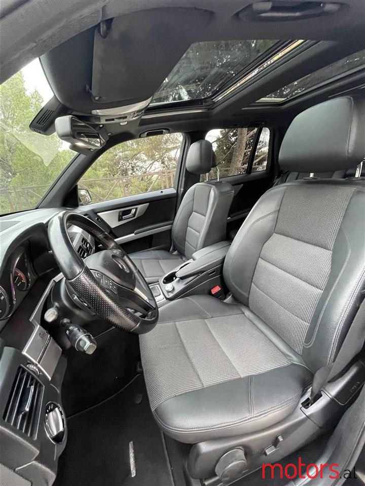 2010' Mercedes-Benz GLK 220 photo #4