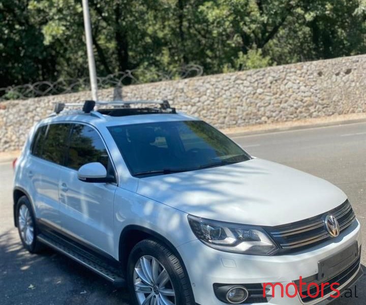 2014' Volkswagen Tiguan photo #1