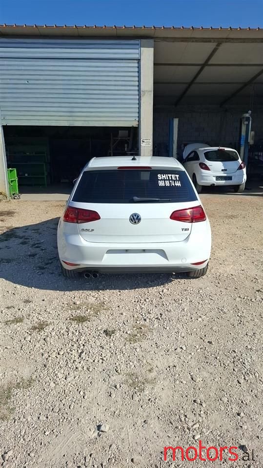 2016' Volkswagen Golf photo #3