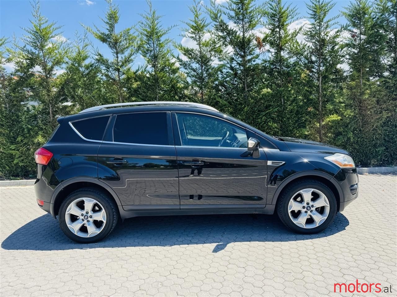 2013' Ford Kuga photo #5