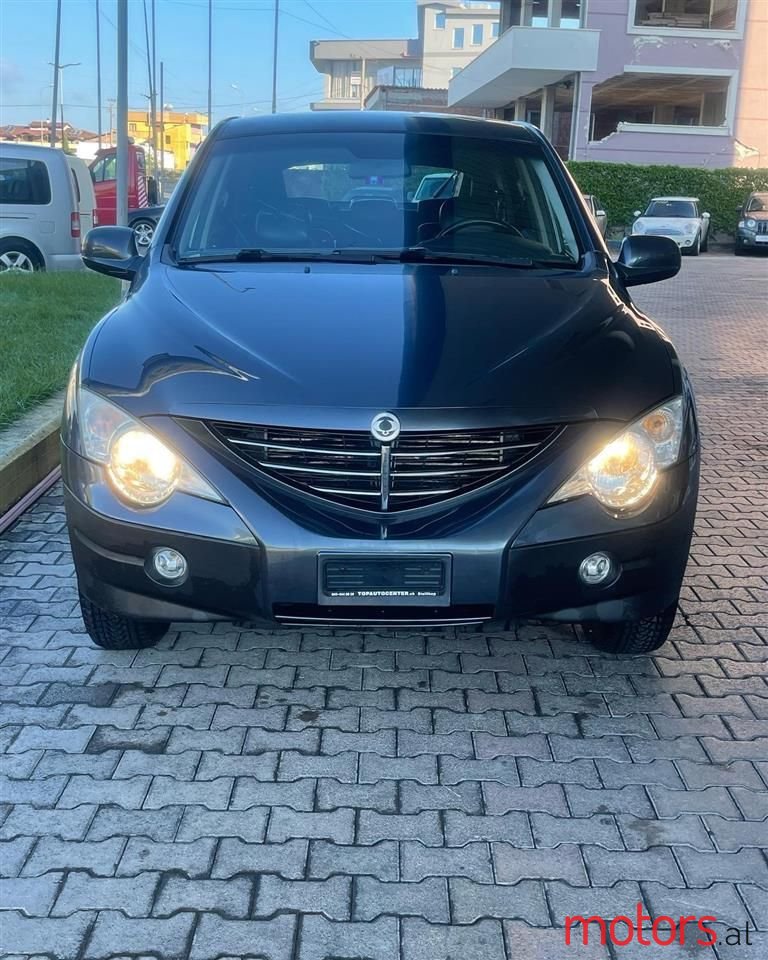 2010' SsangYong Actyon photo #6