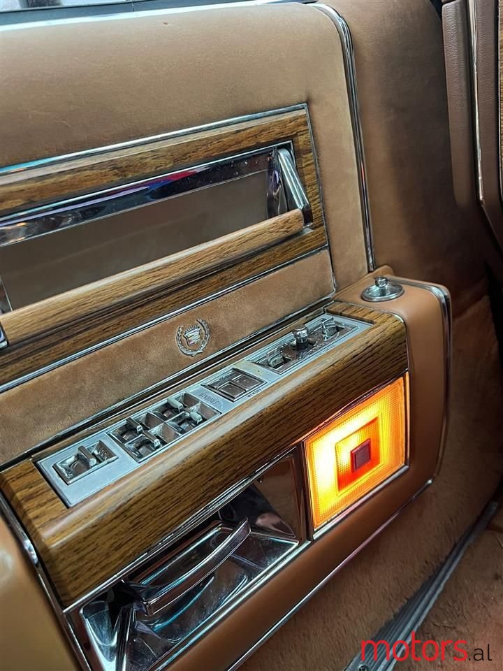 1984' Cadillac Fleetwood photo #4