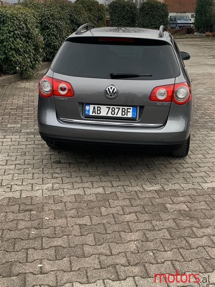 2006' Volkswagen Passat photo #2