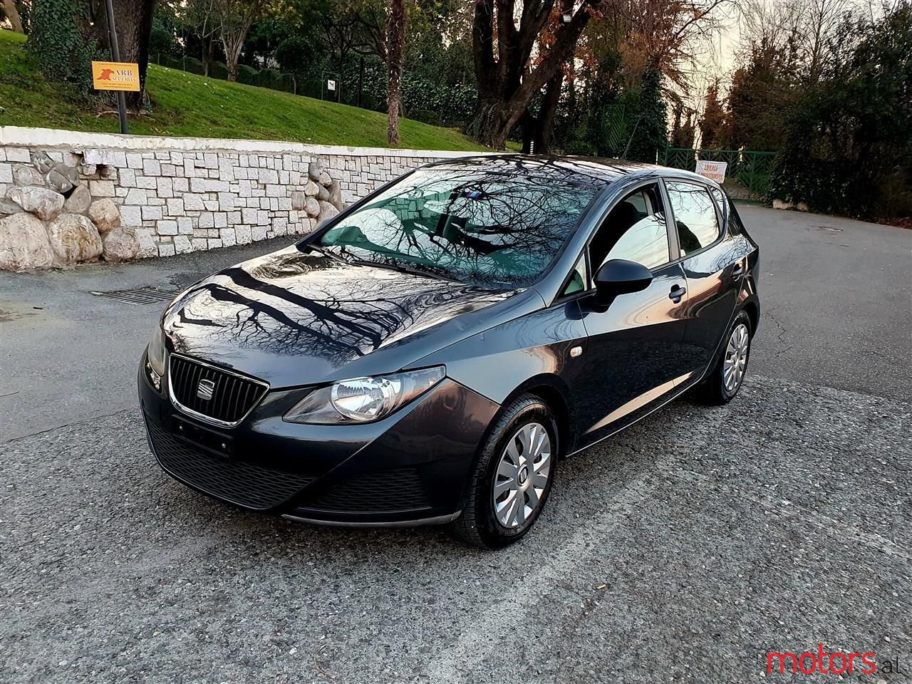 2013' SEAT Ibiza photo #3