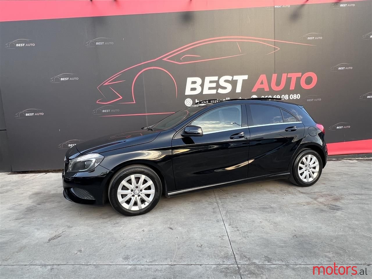 2013' Mercedes-Benz A 200 photo #1