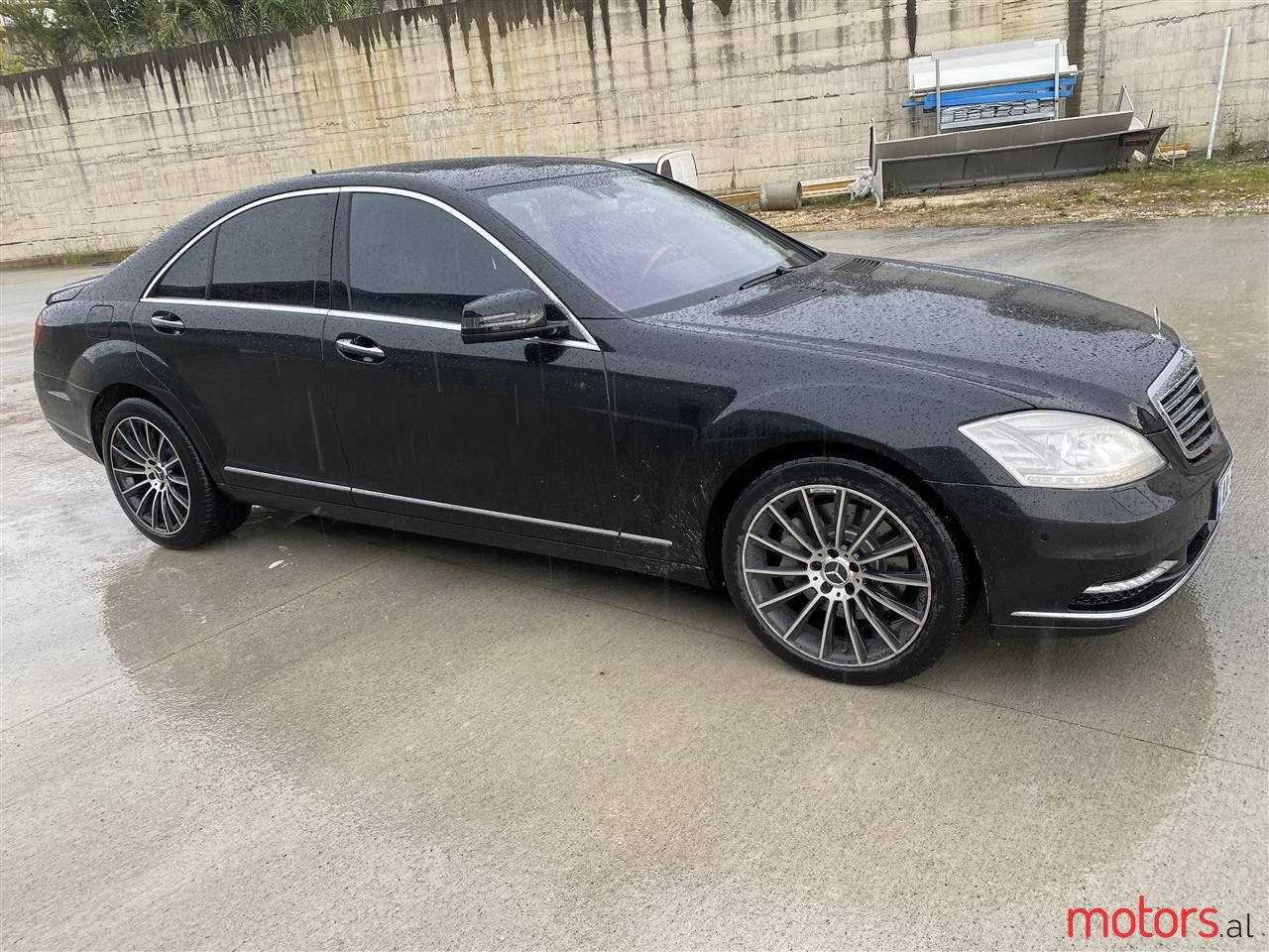 2009' Mercedes-Benz S 320 photo #1