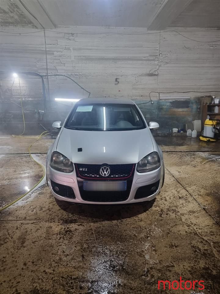 2006' Volkswagen Golf photo #2