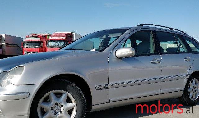 2001' Mercedes-Benz C-Class photo #2
