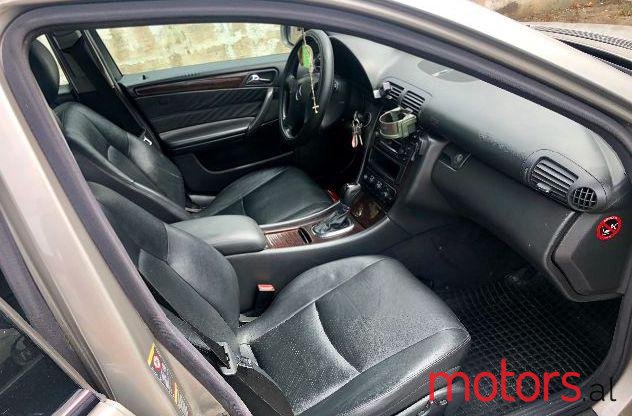 2003' Mercedes-Benz C-Class photo #4