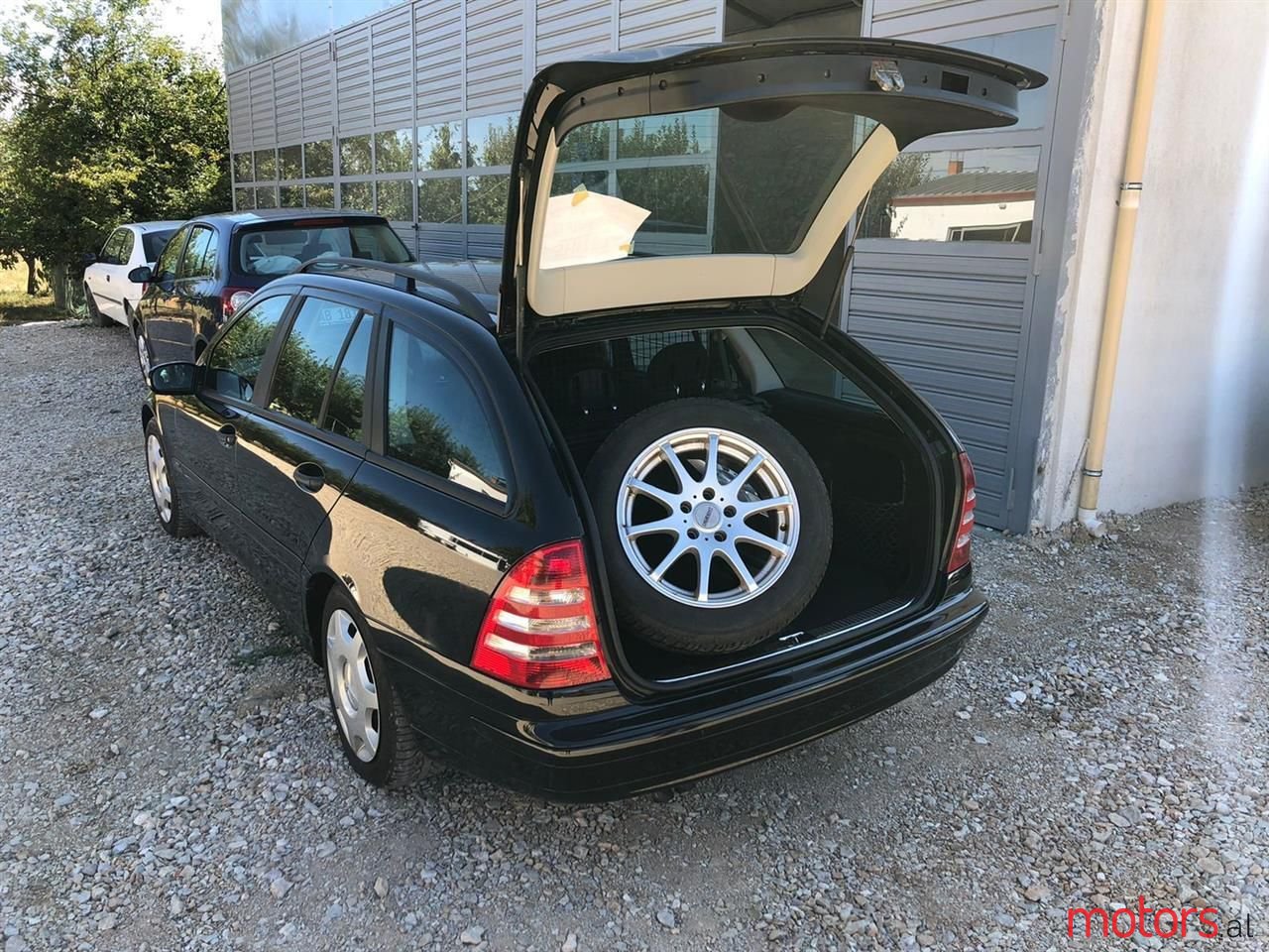 2005' Mercedes-Benz C 200 photo #3