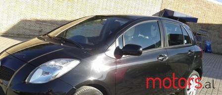 2007' Toyota Yaris photo #1