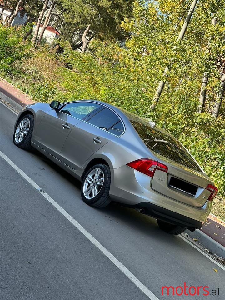 2012' Volvo S60 photo #3