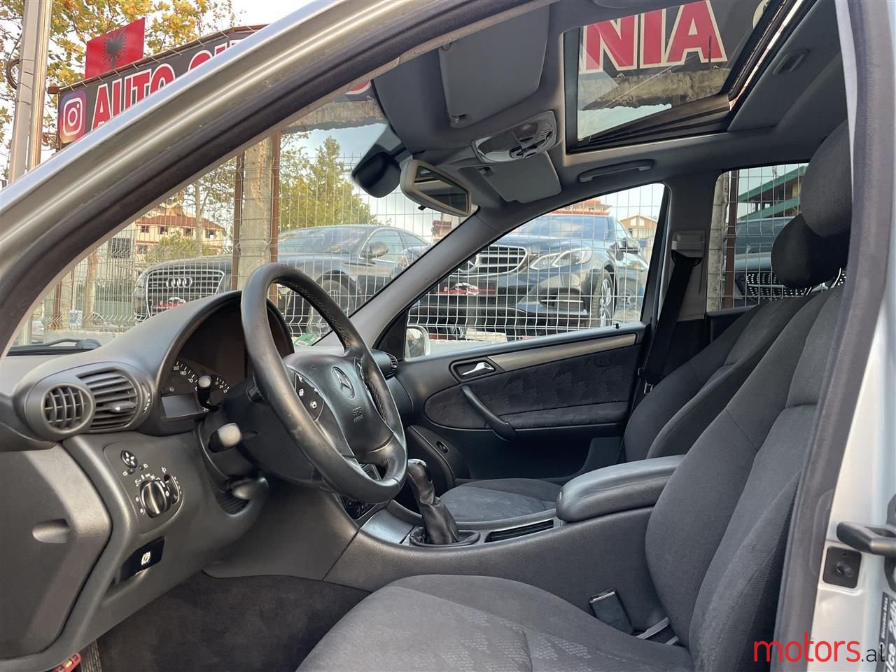 2001' Mercedes-Benz C 240 photo #4