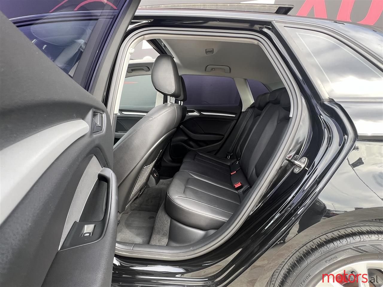 2015' Audi A3 photo #6