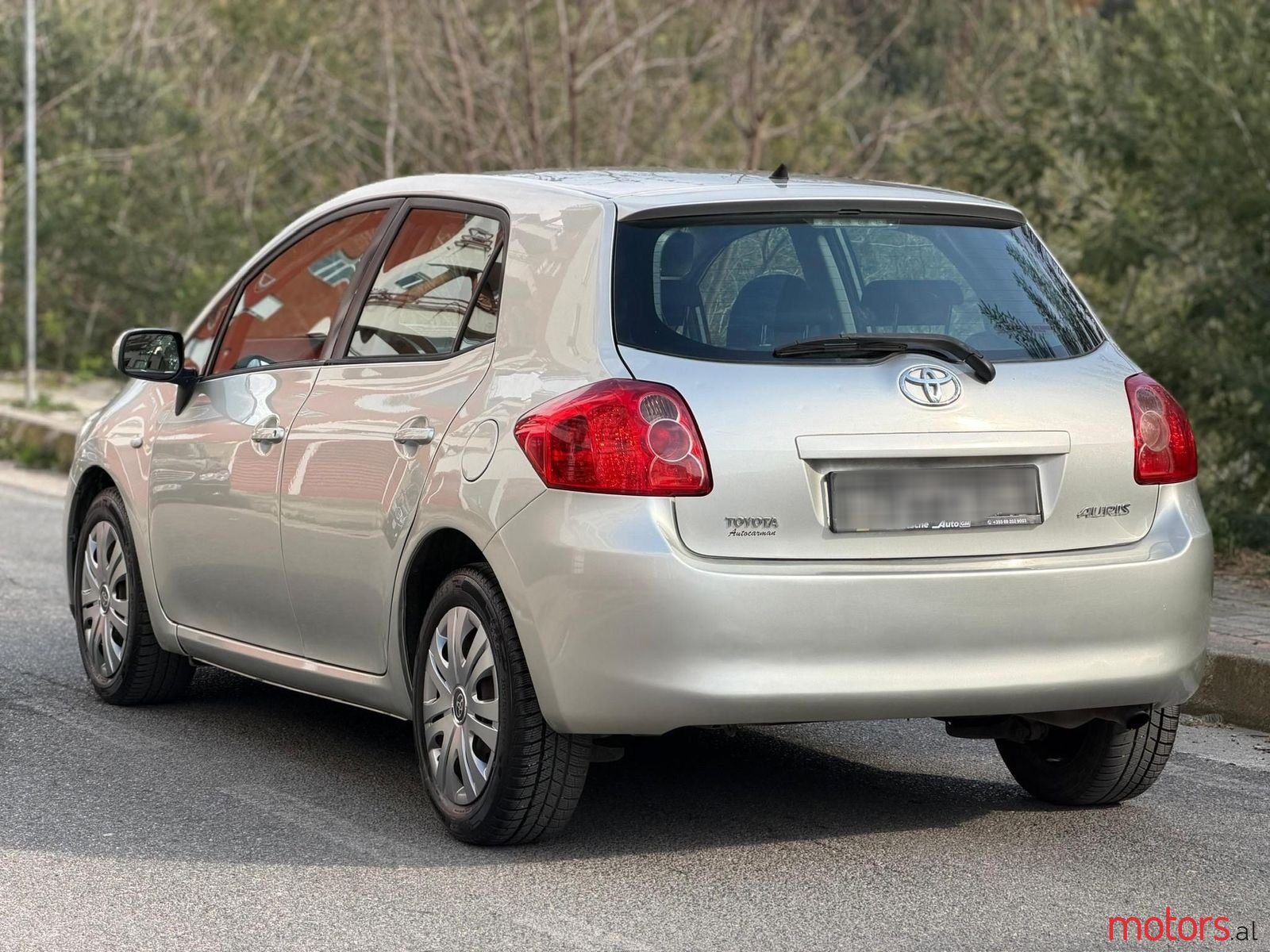 2010' Toyota Auris photo #6