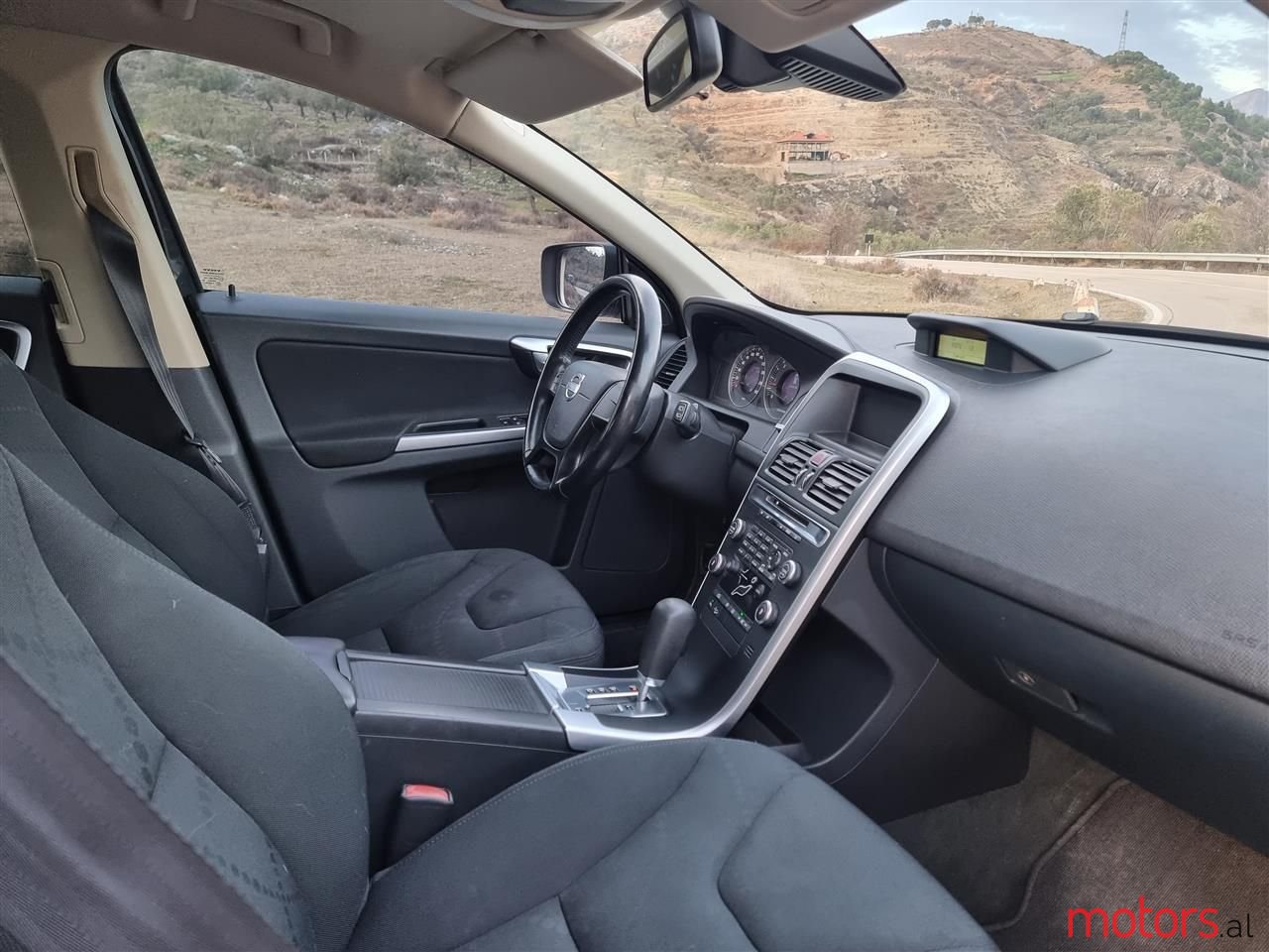 2010' Volvo Xc 60 photo #4