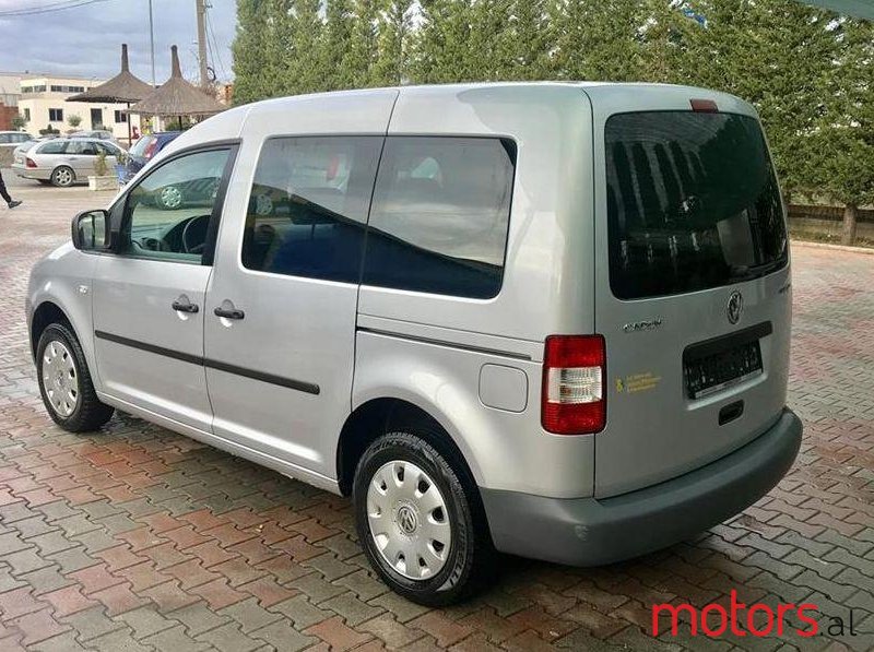 2005' Volkswagen Caddy photo #1