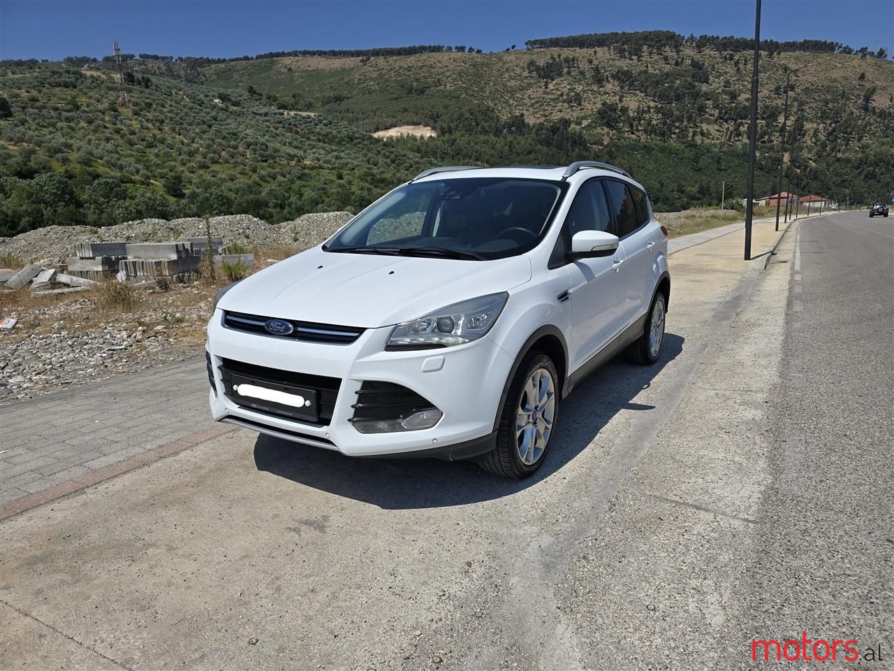 2016' Ford Kuga photo #1