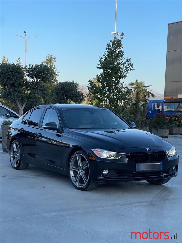 2013' BMW 328 photo #6