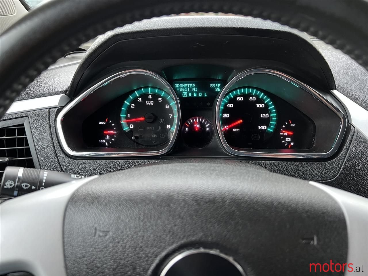 2011' Chevrolet Traverse photo #2