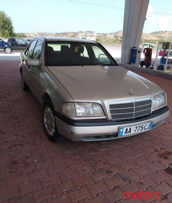 1998' Mercedes-Benz C 220 photo #1