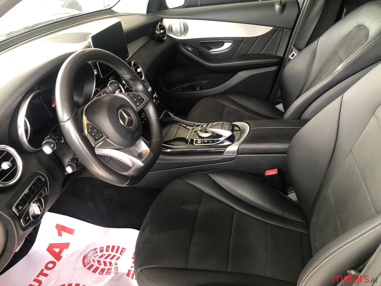 2016' Mercedes-Benz CLC 250 photo #5