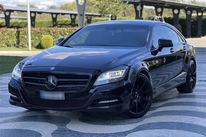 2011' Mercedes-Benz CLS 350