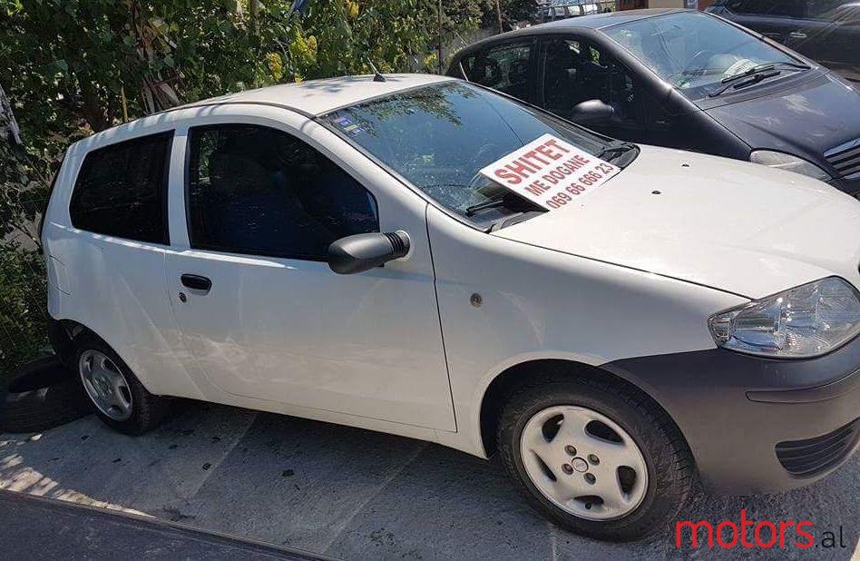 2007' Fiat Punto Evo photo #2