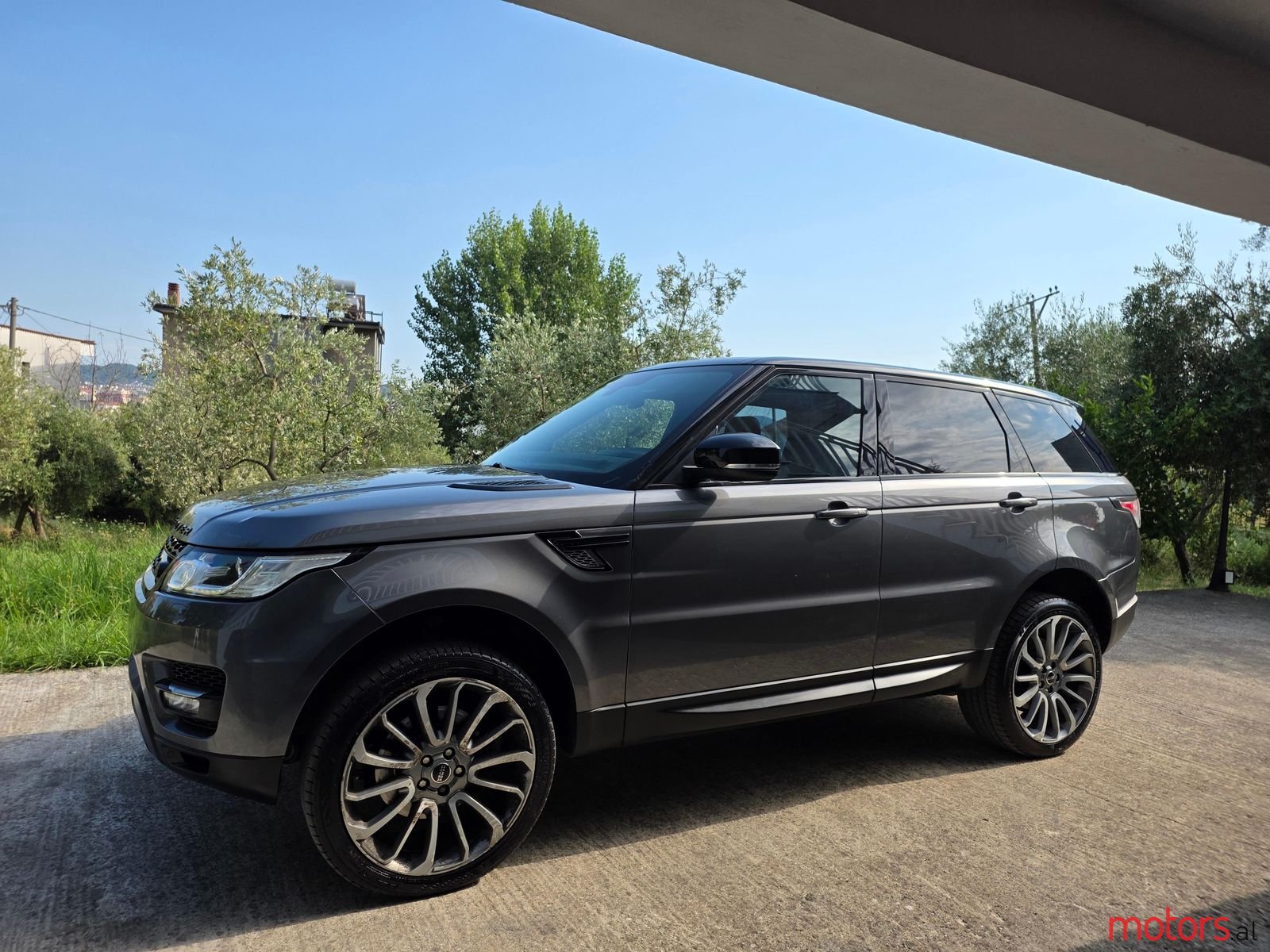 2014' Land Rover Range Rover Sport photo #5