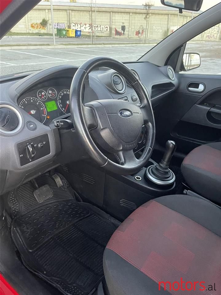 2006' Ford Fiesta photo #4