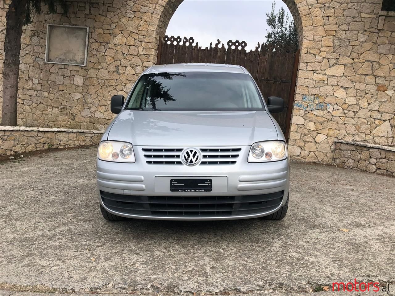 2010' Volkswagen Caddy photo #4