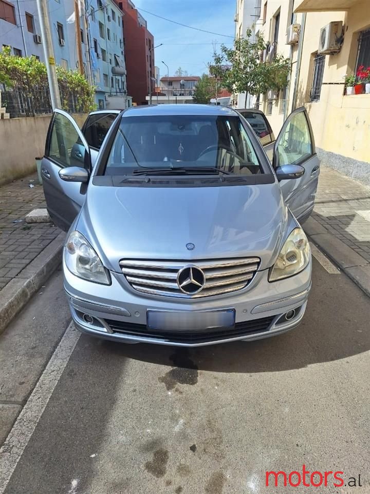 2006' Mercedes-Benz B 180 photo #4