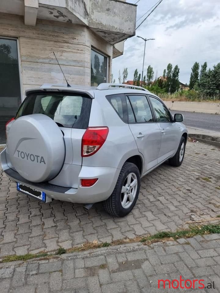 2007' Toyota RAV4 photo #2