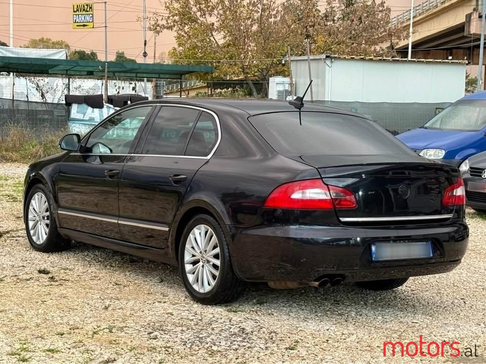 2007' Skoda Superb photo #5