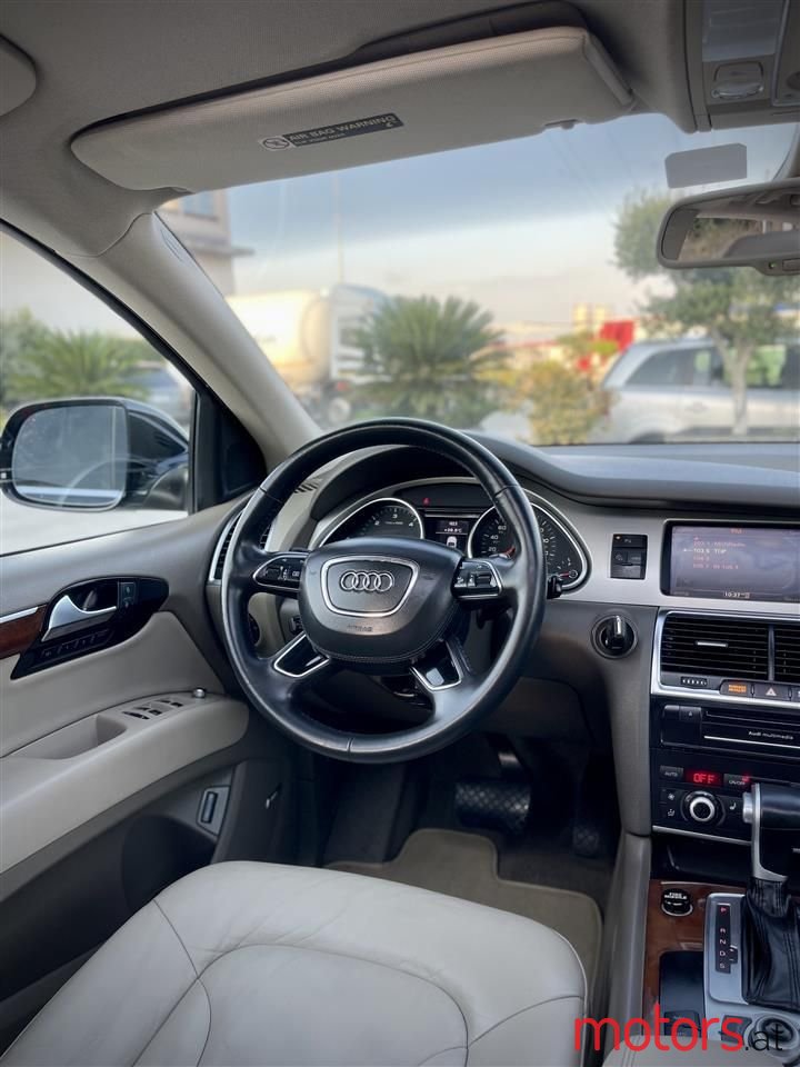 2011' Audi Q7 photo #5