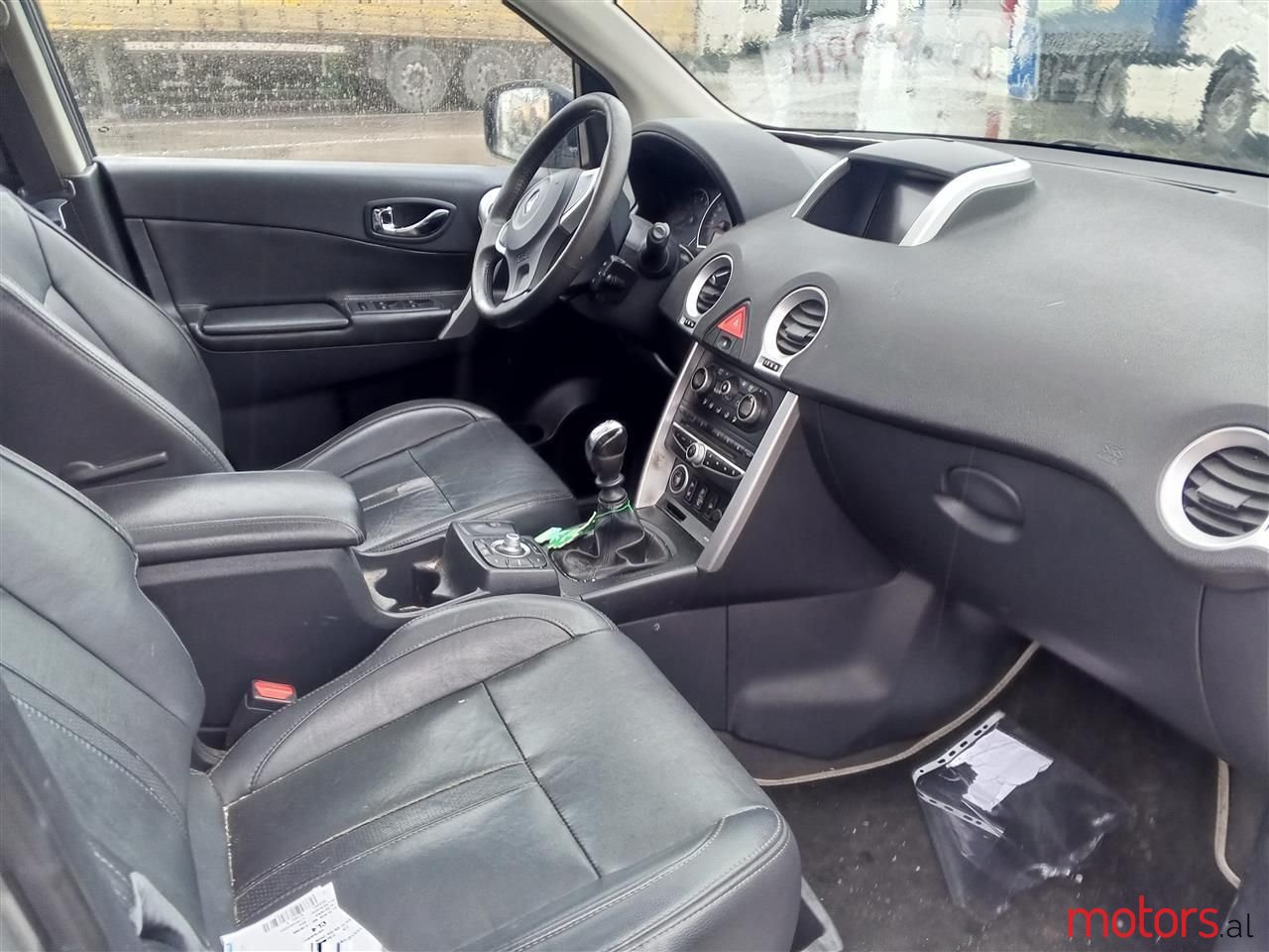 2010' Renault Koleos photo #2