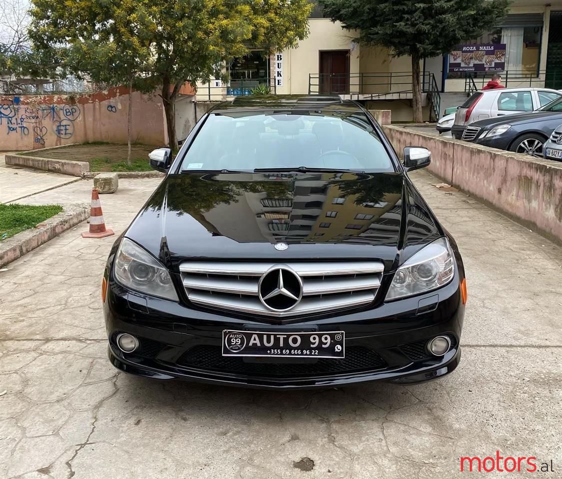 2008' Mercedes-Benz C 300 photo #2