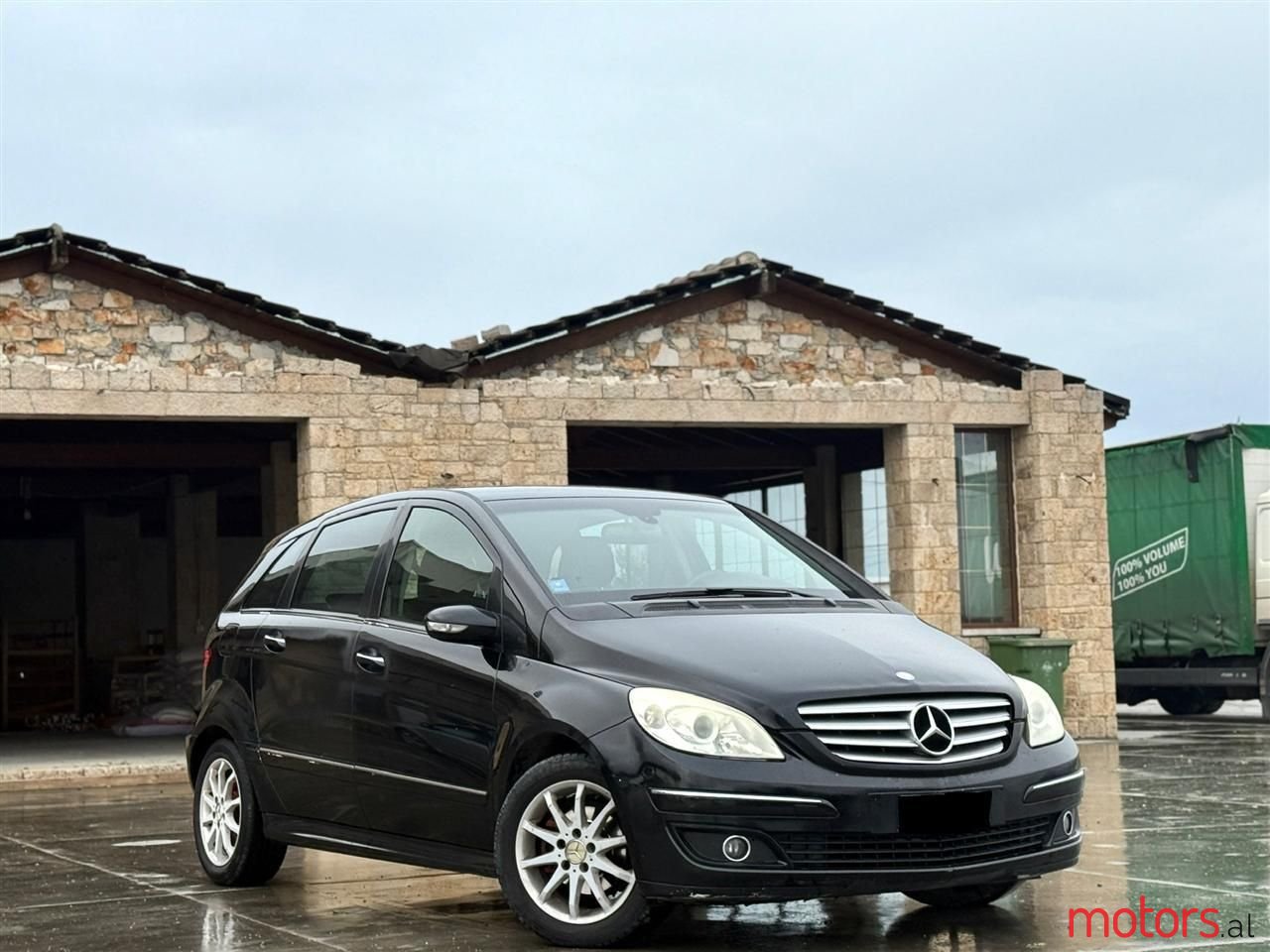 2008' Mercedes-Benz B 180 photo #1