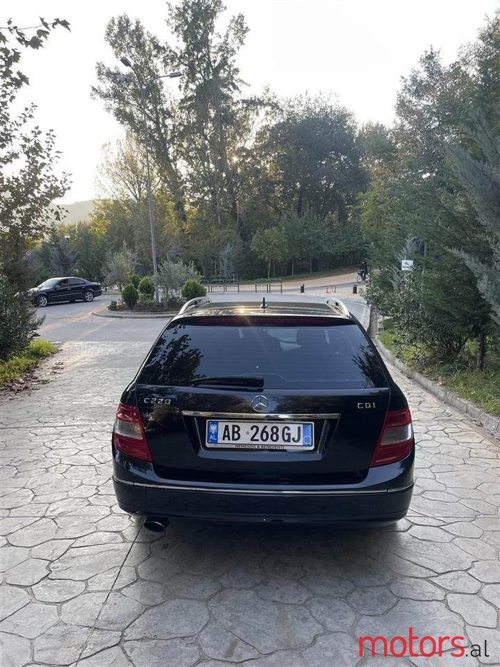 2008' Mercedes-Benz C 220 photo #2