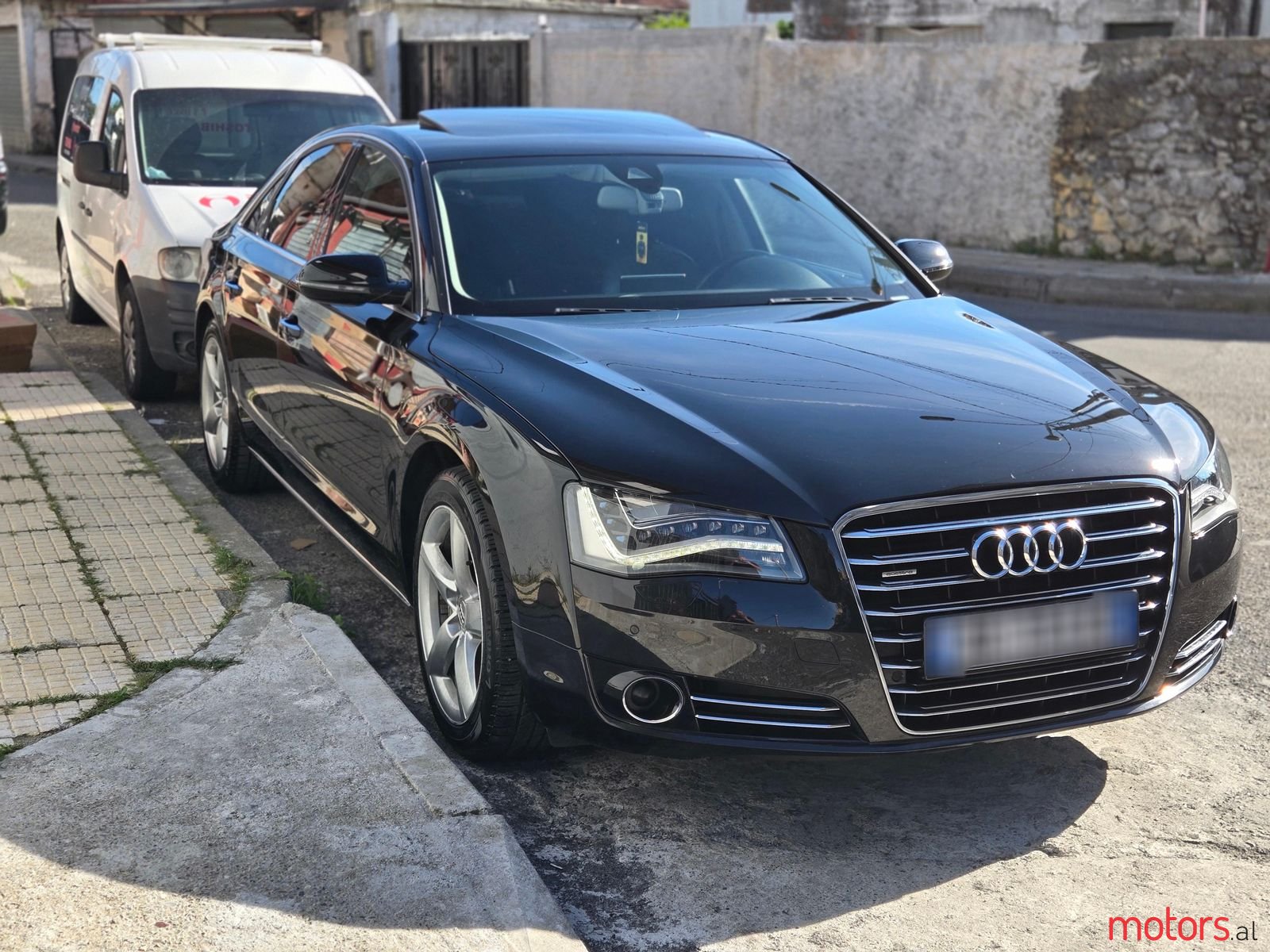 2013' Audi A8 photo #2