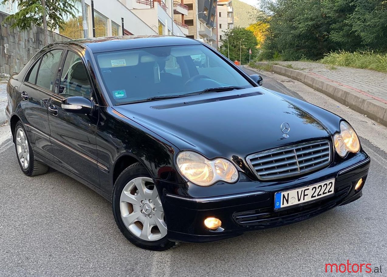 2006' Mercedes-Benz C 220 photo #1