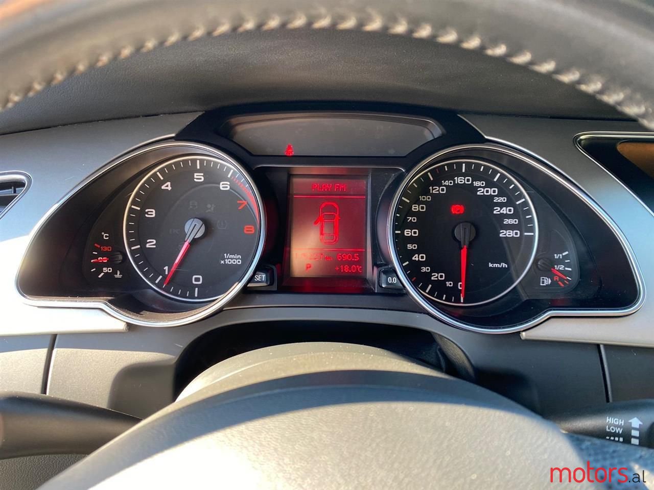 2011' Audi A5 photo #6