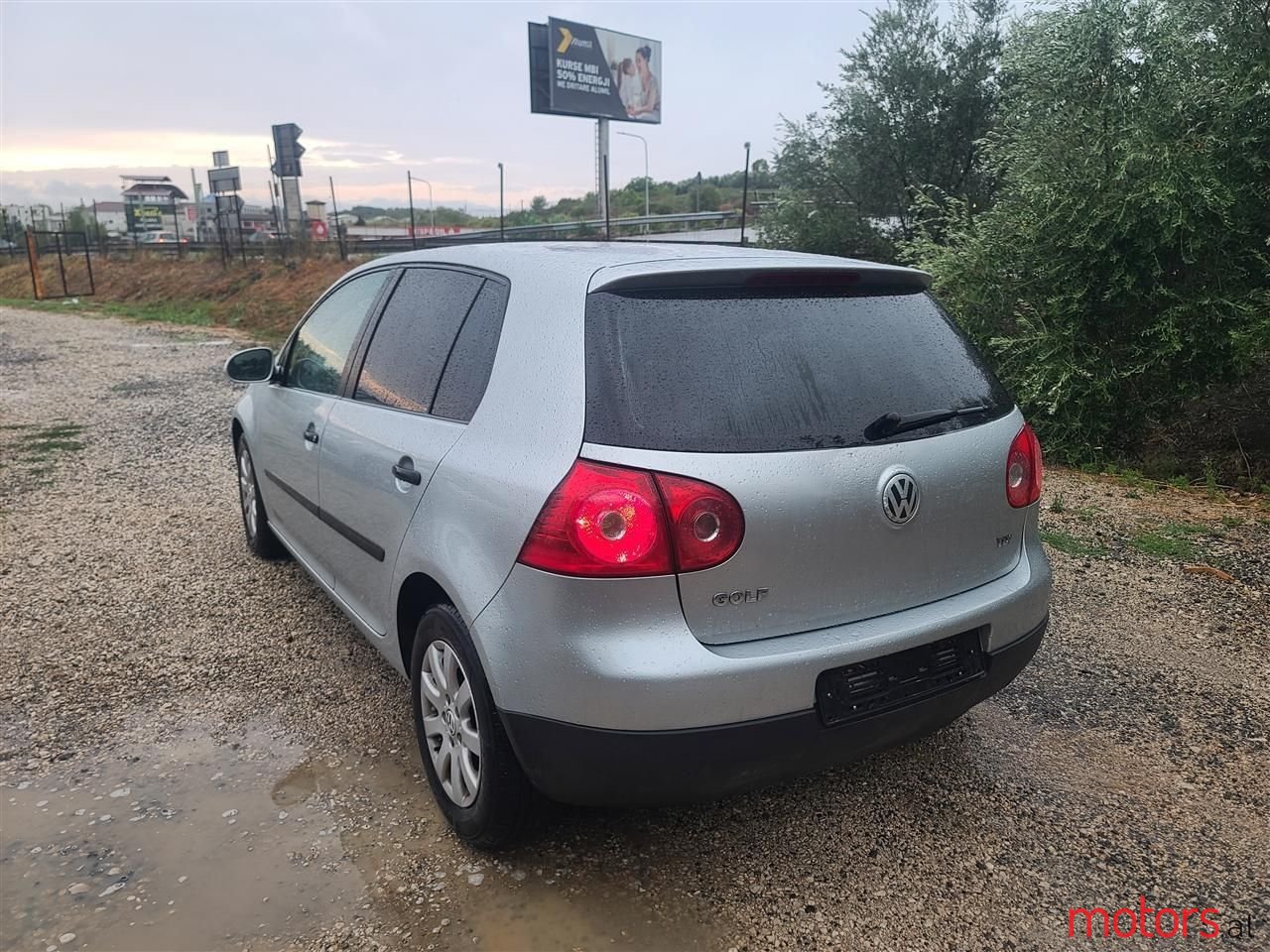 2006' Volkswagen Golf photo #1