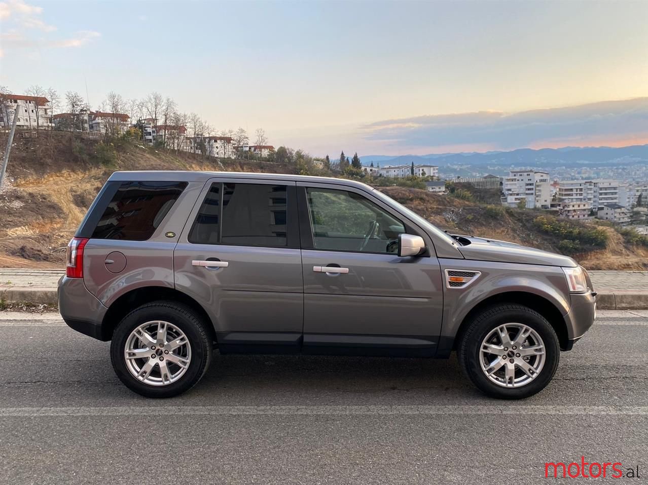 2007' Land Rover Freelander photo #6