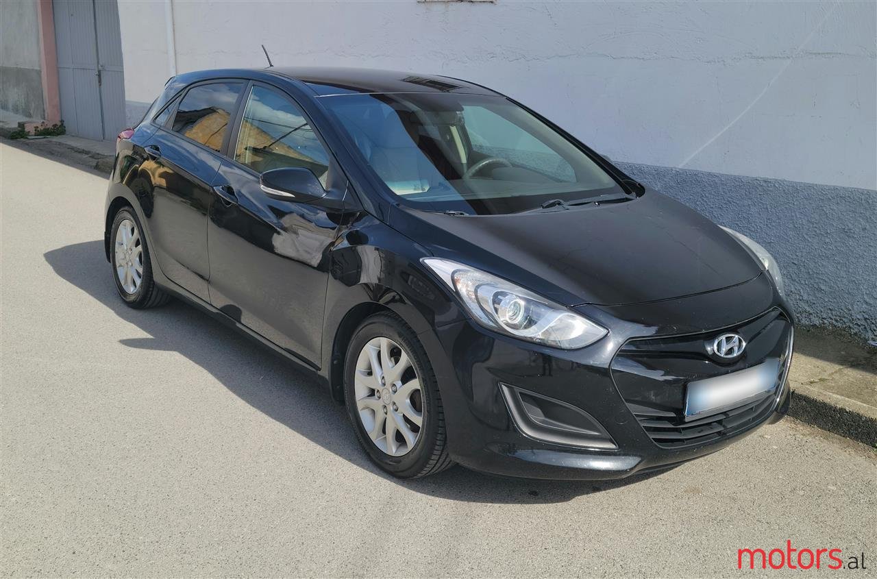 2013' Hyundai i30 photo #2