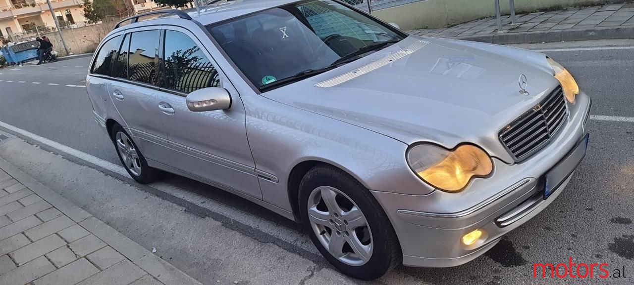 2001' Mercedes-Benz C 220 photo #1