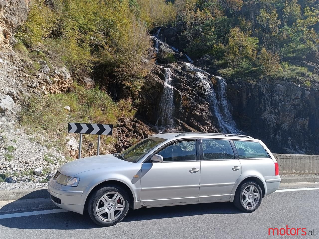 2000' Volkswagen Passat photo #1