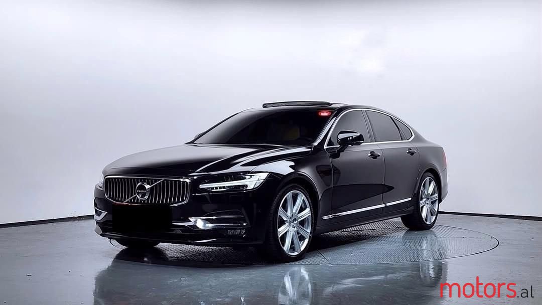 2019' Volvo S90 photo #1