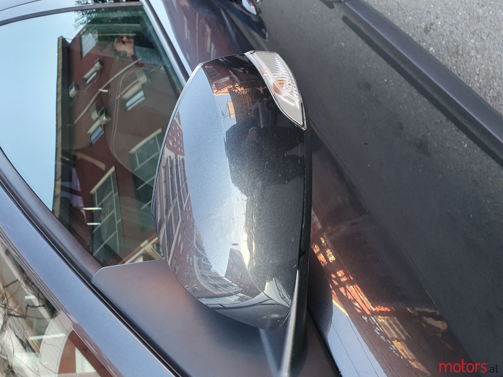 2009' Renault Megane photo #5